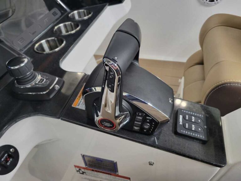 2026 Monterey Elite 30 US-RGFED267J526 [photo 21]